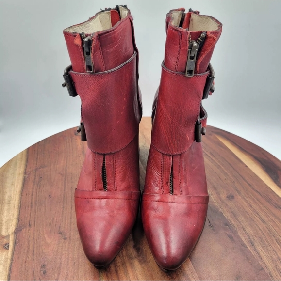 Freebird Joey Boots Women's 8 Red Leather Distressed Buckle Western Heel Pointed - Picture 3 of 13